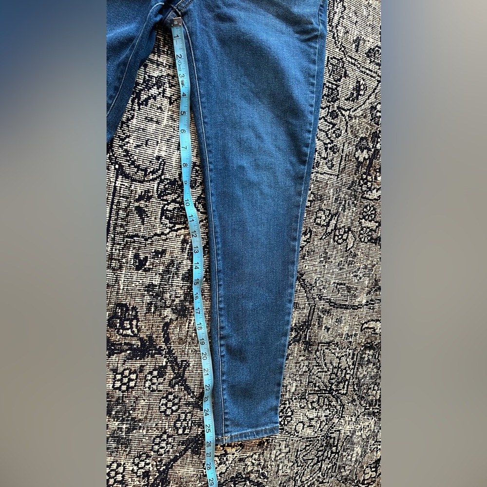 Everlane the curvy authentic stretch high rise skinny jeans, EUC, 26 crop - Picture 8 of 8